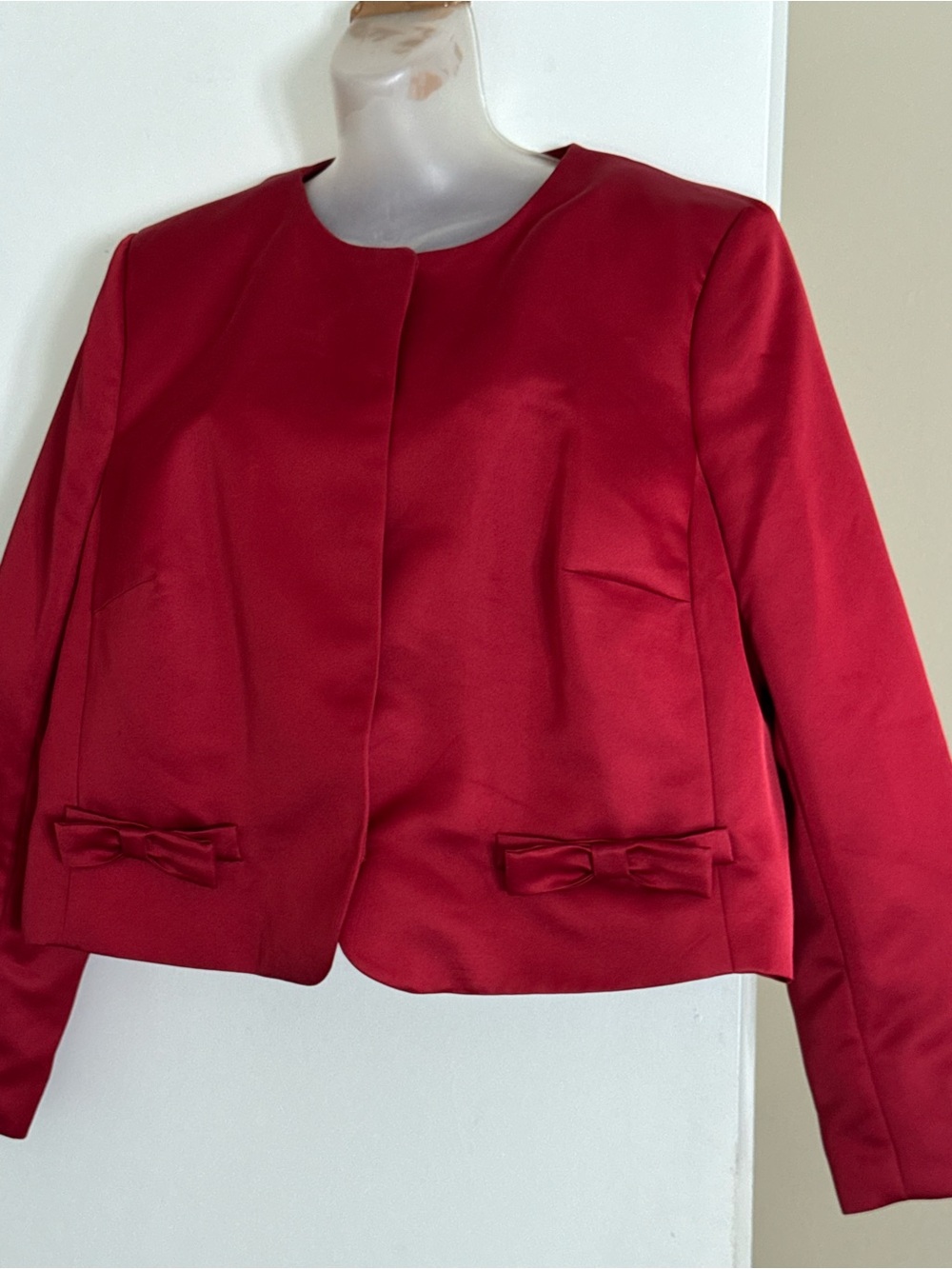 H&M Red Cropped Bow-Pocket Blazer